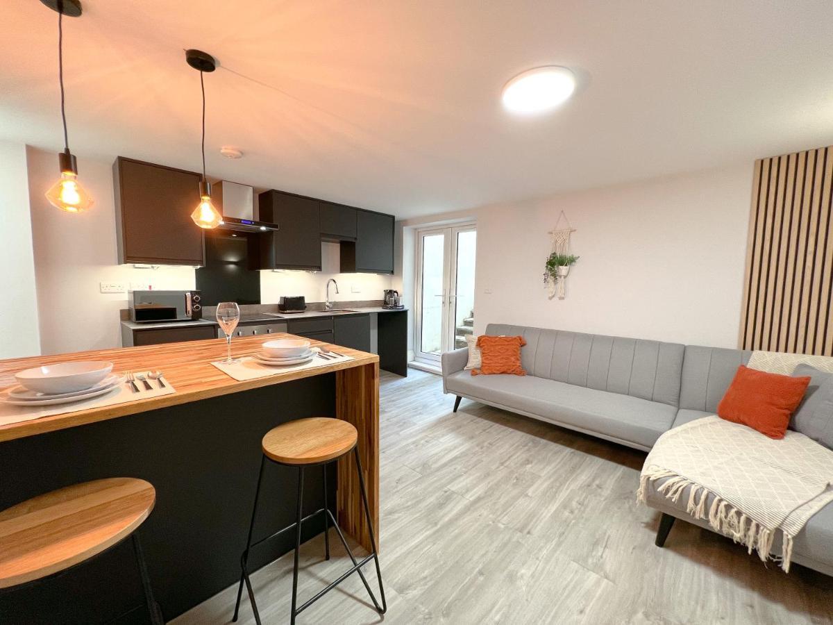 The Bohemian Basement Apartment Maidstone Exterior photo